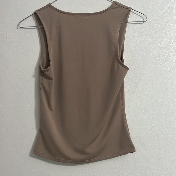 Beige crop top - Picture 5 of 5